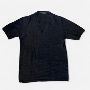 Prada black 100% wool V-neck short sleeve sweater